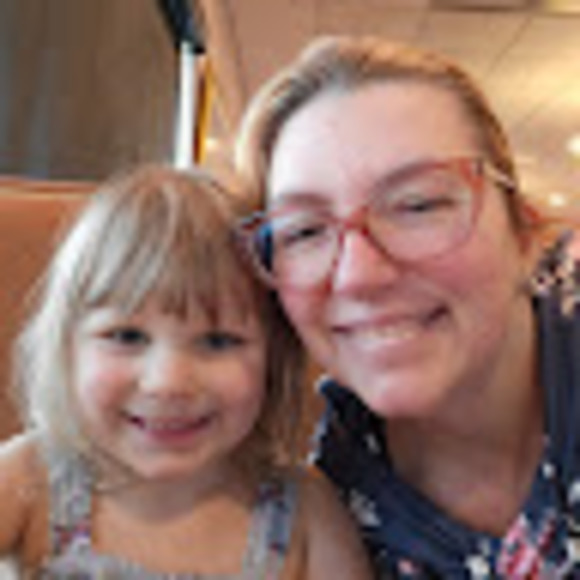 Meet your Posher, Aimee - Picture 1 of 1